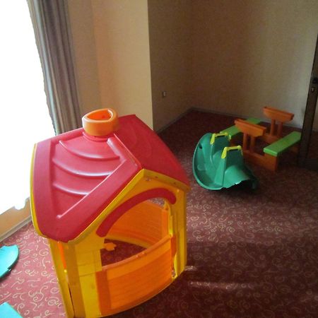 Хотел Магнолия, Hotel Magnoliya パニチシテ エクステリア 写真
